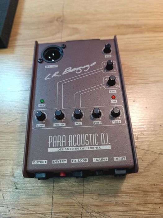 Продавам при-амп за акустична китара L.R.Baggs