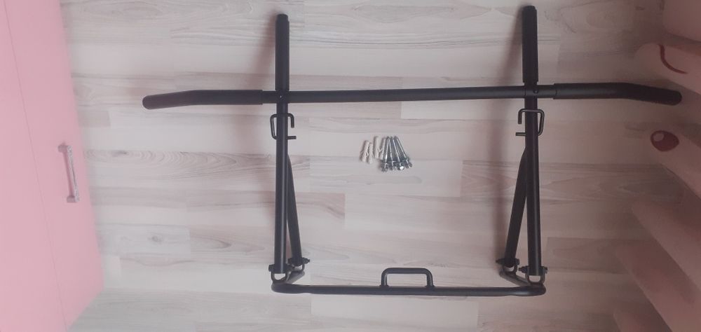 Bară tracțiunii pliabilă