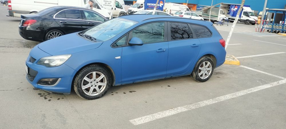 OPEL Astra 2013 — imagine 2