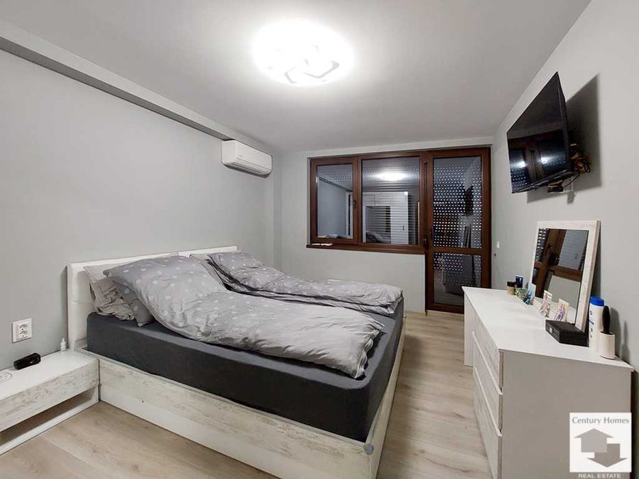 104957 Панорамен апартамент с 2 спални в центъра на Велико Търново