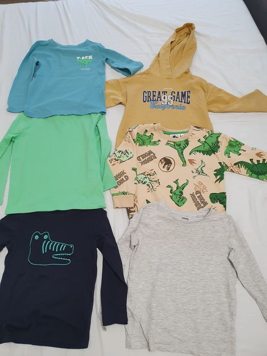 Lot 17 bucăți bluze mărimea 104