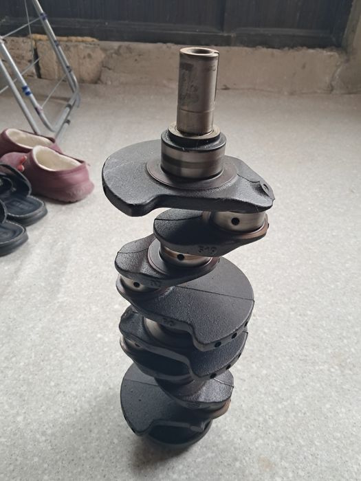 Запчасти машины двигатель Рено Ларгус автомат