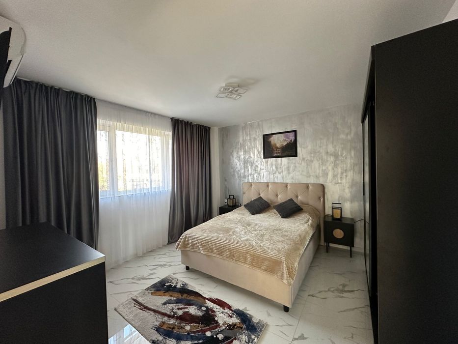 Inchiriez apartament 4 camere