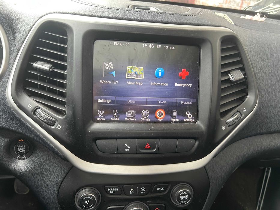 navigatie originala jeep cherokee 2013-2018