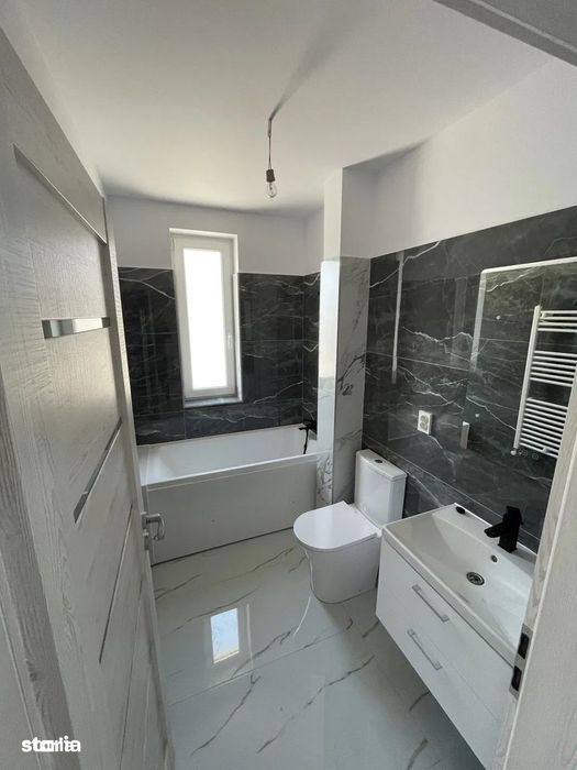 Apartament 2 camere FULL DECOMANDAT, 52 mp + balcon + boxă – Giroc