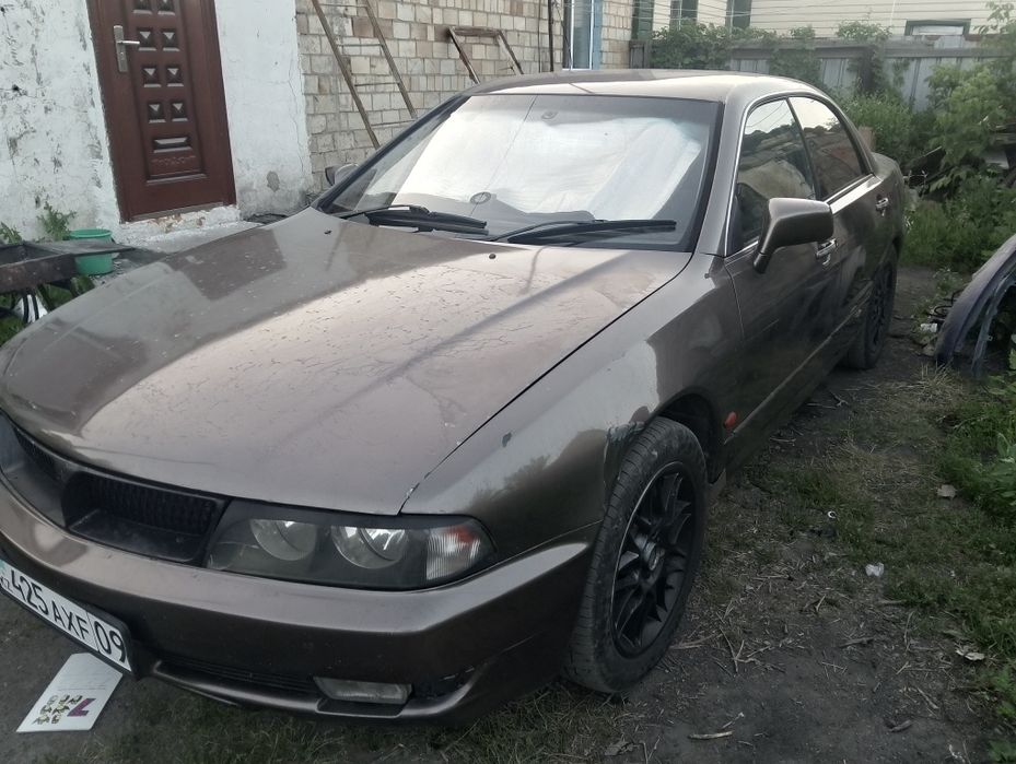 Митсубиси  Диамант
