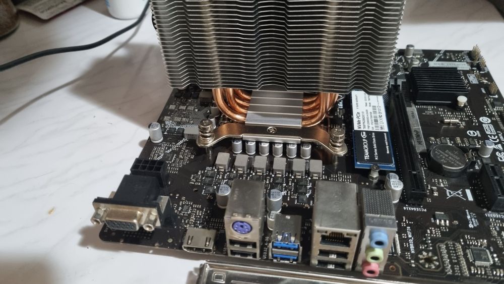 Комплект H610+i3 12100+башня deepcool