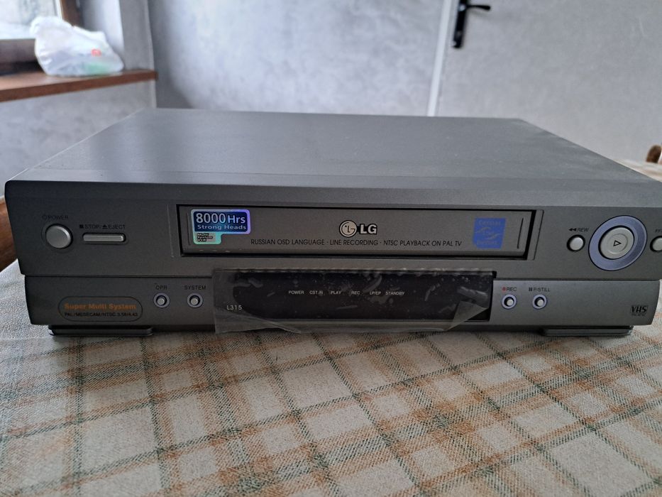 Плеер видеокассет