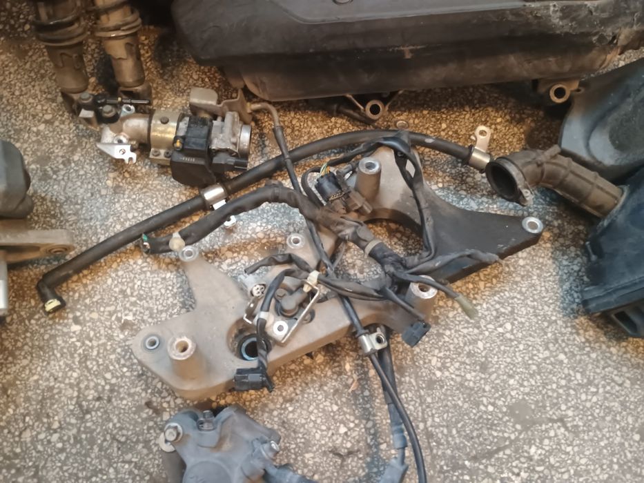 Piese motor Honda sh 150 2013