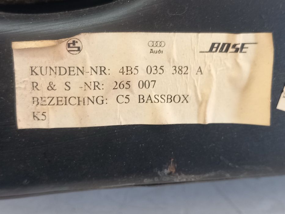 Vând Subwoofer Audi a6!!!