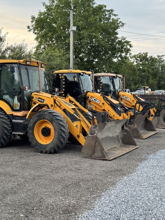 Inchiriez/inchirieri Buldoexcavator/Picon/Sapaturi/Terasamente!