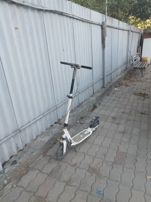 Продам Городской самокат, срочно