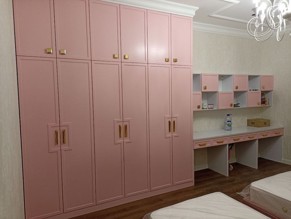 Kuxna Shkaf Prixojka Krovat Opshivka