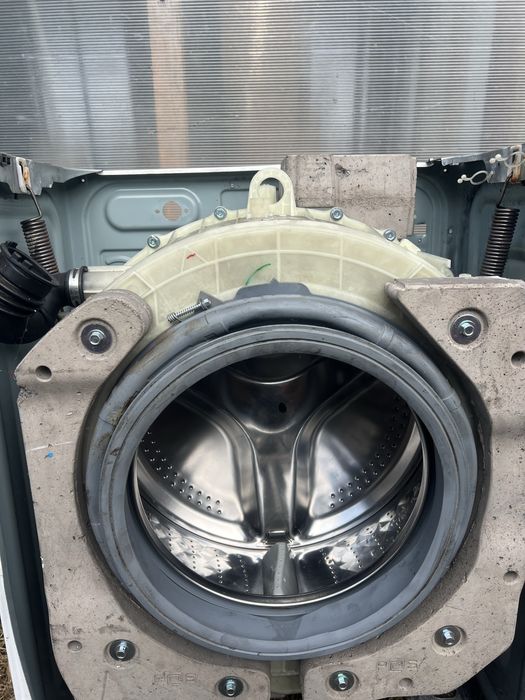 Dezmembrez mașină de spălat Samsung