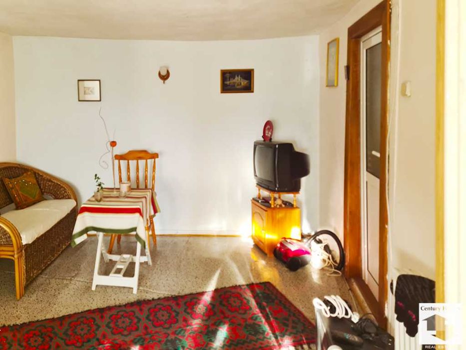 Продава се Къща в Велико Търново, Център - 80 кв.м за 1025 €/кв.м - Снимка #3