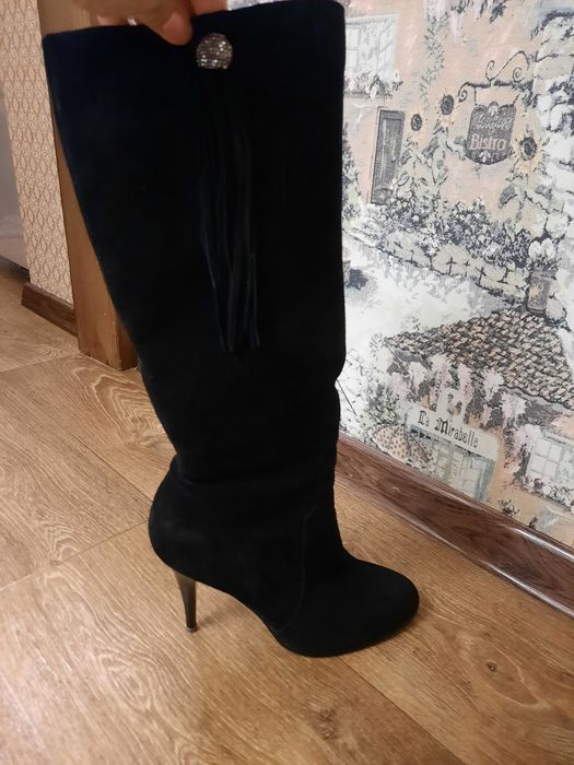 Продам зимние сапоги