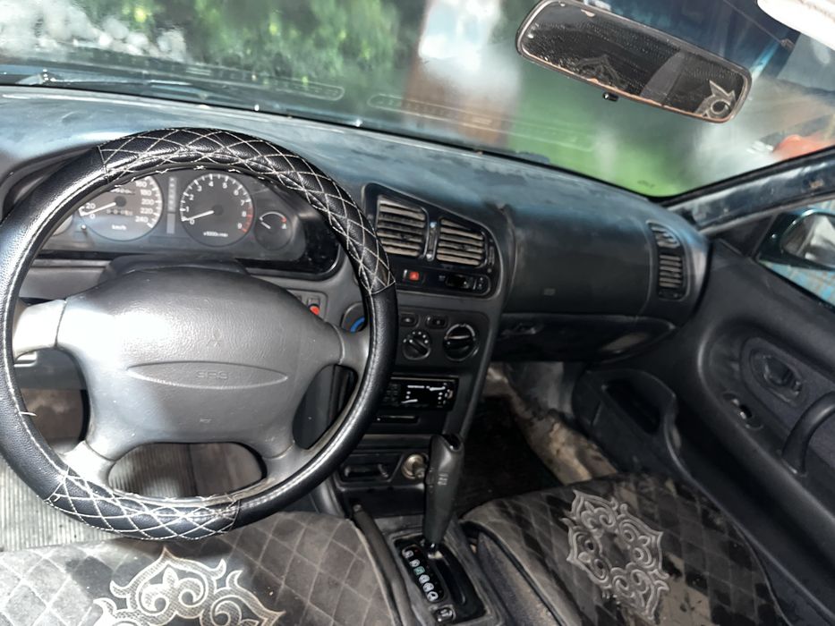 Mitsubishi 1996год