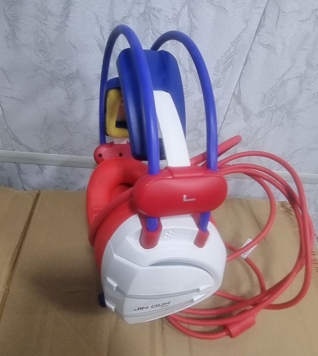 Naushnik M 10F provodnoy