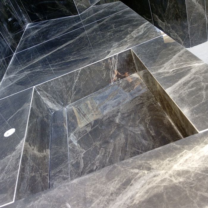 Кафельщик плиточник