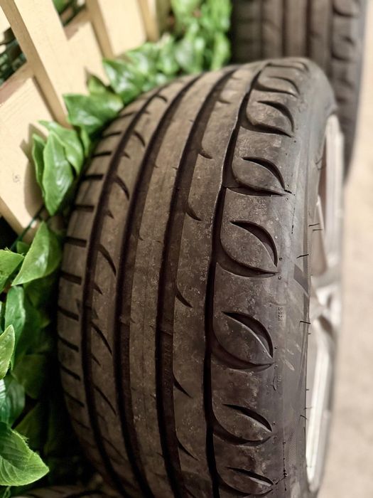 De vanzare jante plus anvelope de vară