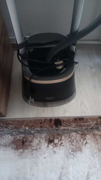 Уред за гладене с пара PHILIPS