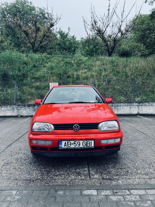 Golf 3  1,9 D  75 cp + Clima