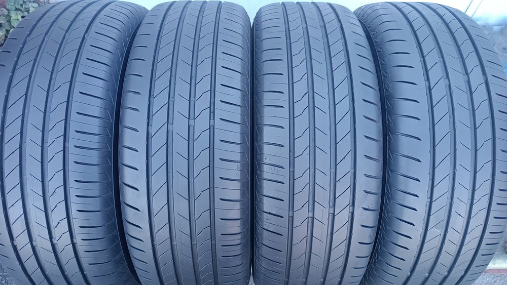 225/65/17 Bridgestone Дот 3023