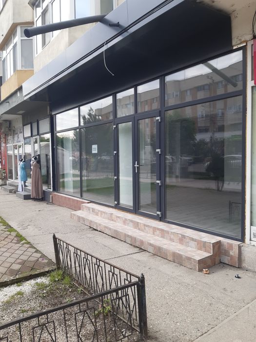 Inchiriere spatiu comercialal