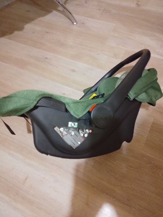 продавам детско кошче / кошница/