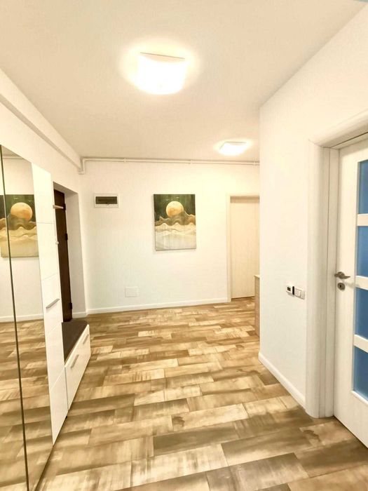 Direct proprietar închiriez apartament 2 camere parcare inclusa  zona Băneasa - Sisesti - View 3