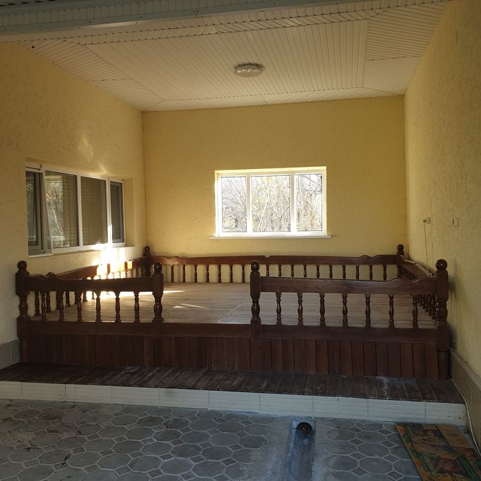 Продаю дом + Яблони Сад