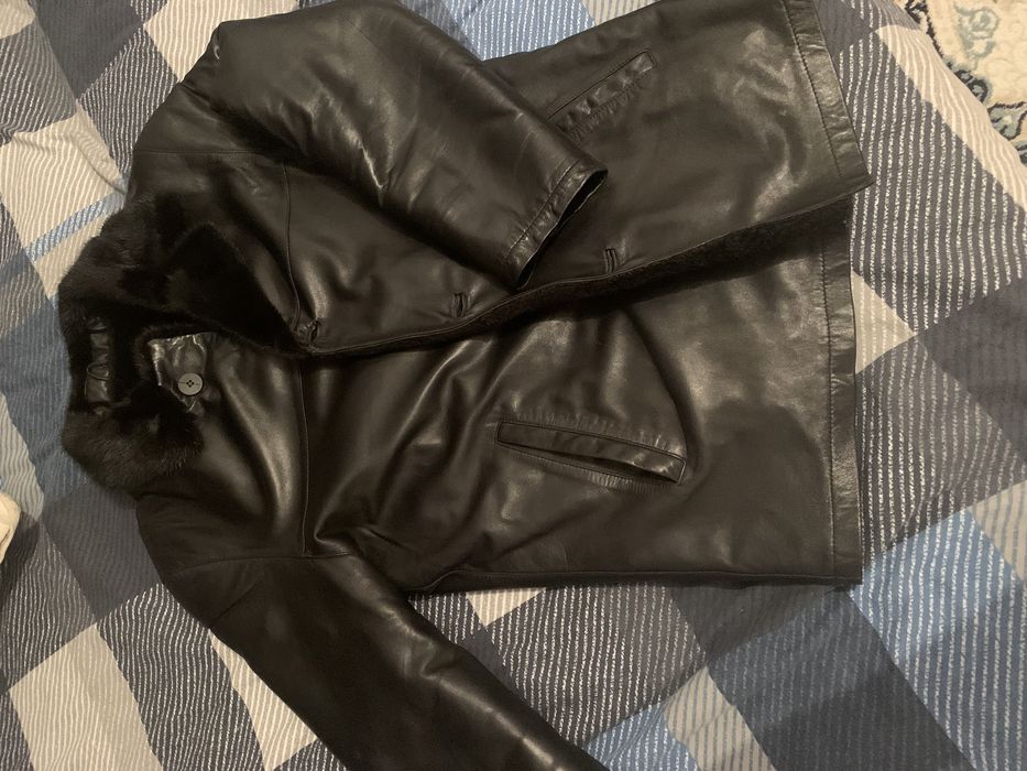 Продам  мужскую дубленку