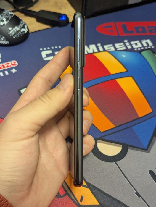 Samsung Galaxy S21 состояние отличное