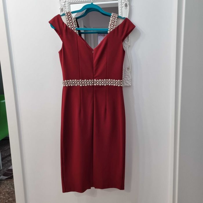 Vând rochie Nissa, purtată o singură dată