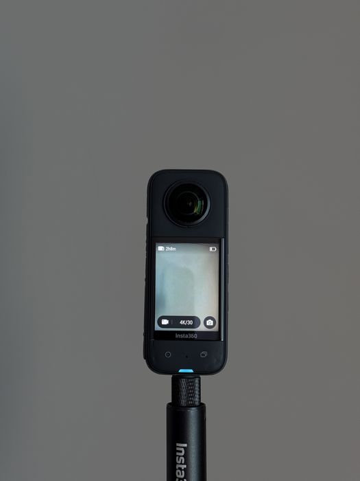 Камера Insta 360 X3