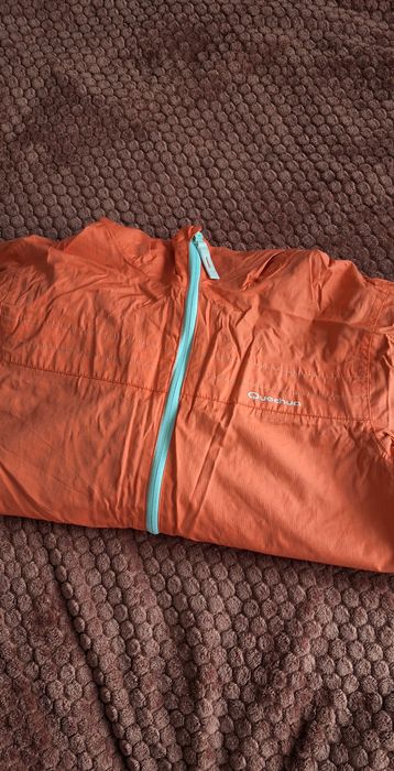 Geaca quechua corai 14 ani