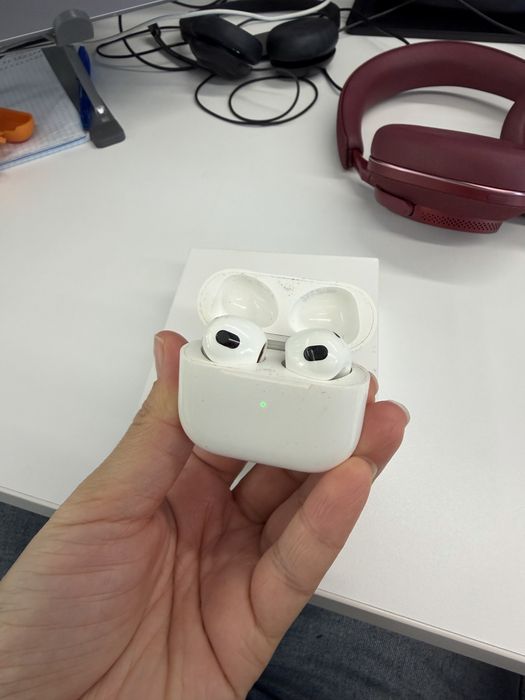 Airpods 3, оригинал с коробкой