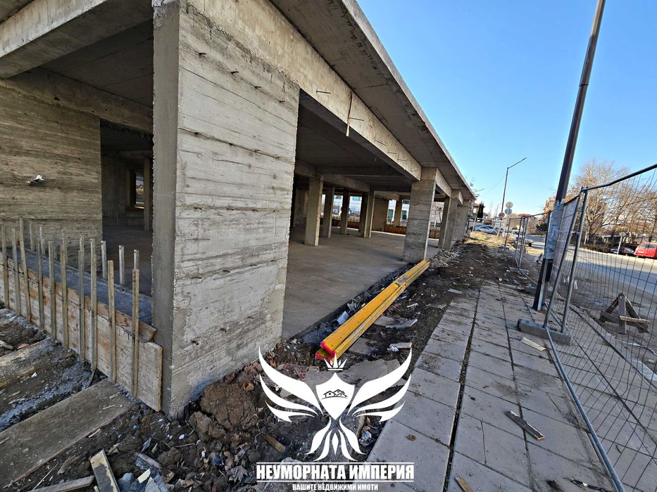 Под наем помещение, ателие, магазин, офис, склад 300кв.м гр.Асеновград