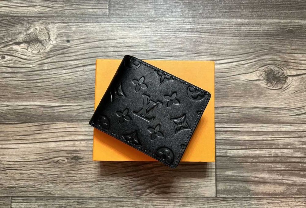 Portofel Louis Vuitton Monogram LV Negru, din Piele Texturată
