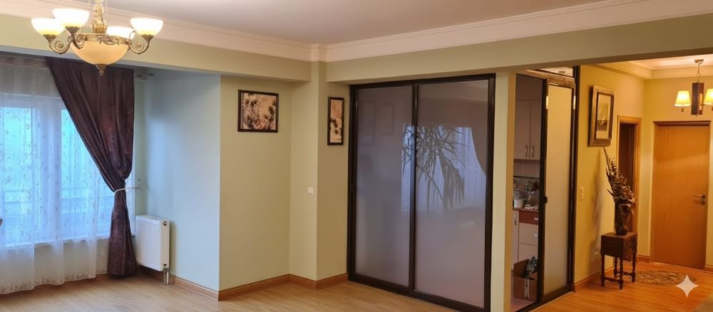 Apartament 3 camere