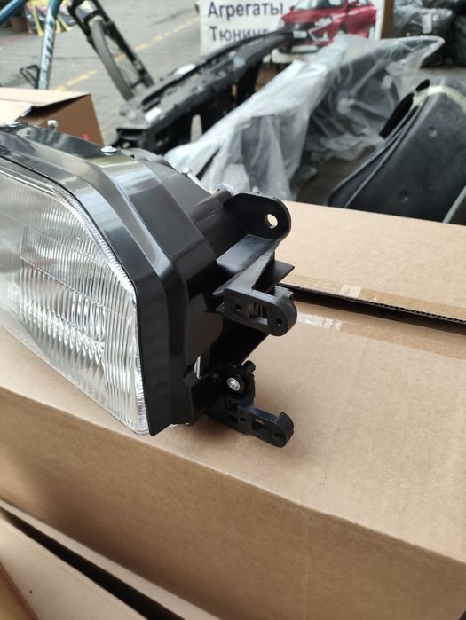 Мазда 323 фара доресталинг