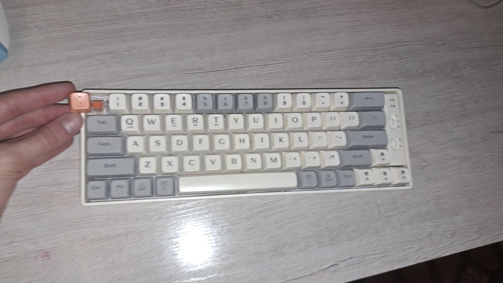 Механическая клавиатура, модель: langtu gk65.