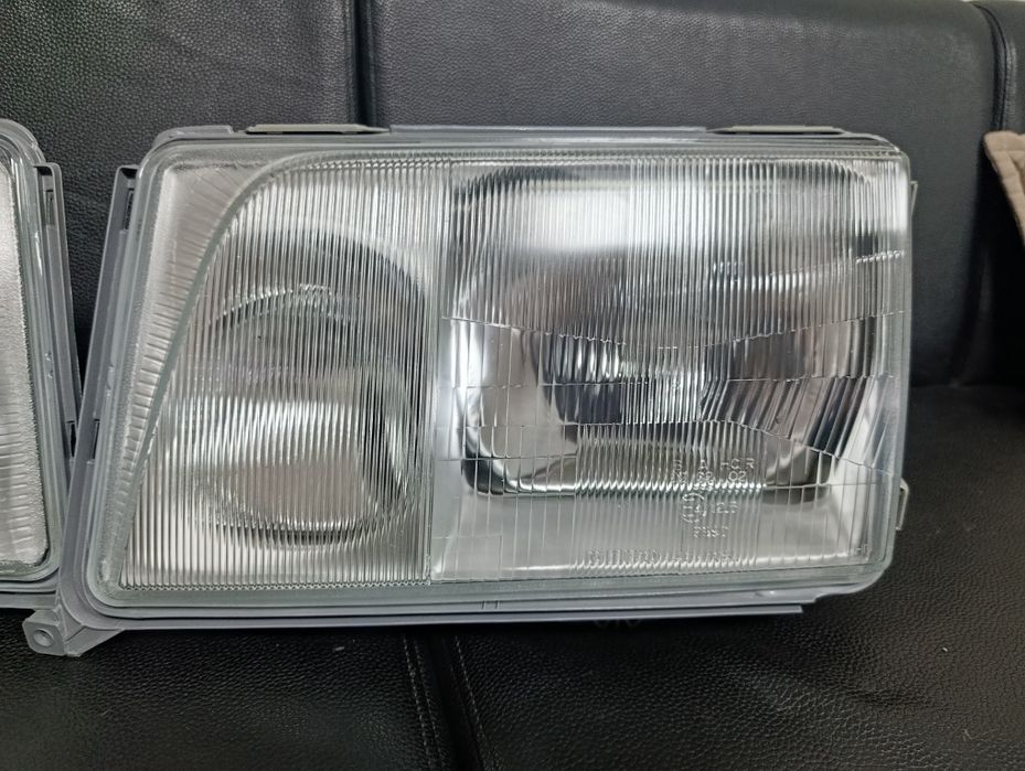Фара DEPO M BENZ W124 рест и до рест