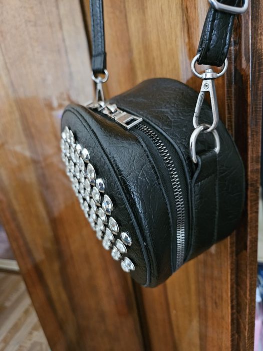 Сумочка со стразами