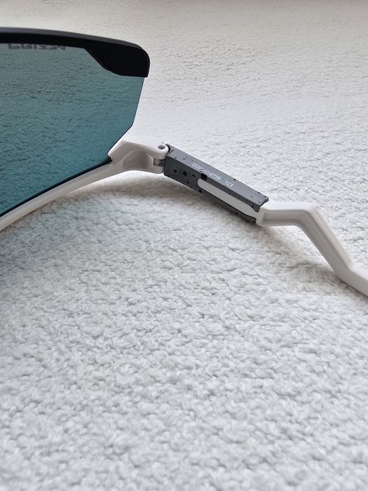 Слънчеви очила Oakley BXTR – Matte White/Black (Prizm Road)