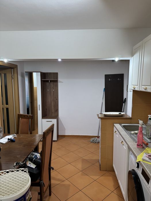 Apartament de inchiriat in vlaicu!