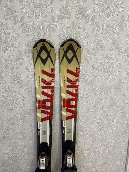 Schiuri 142 cm volkl  RTM 4 skiuri adulti