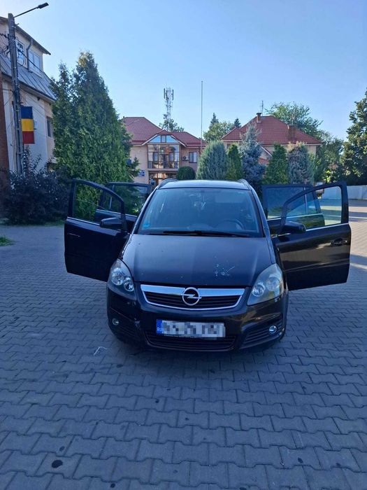 AUTOTURISM Opel zafira B