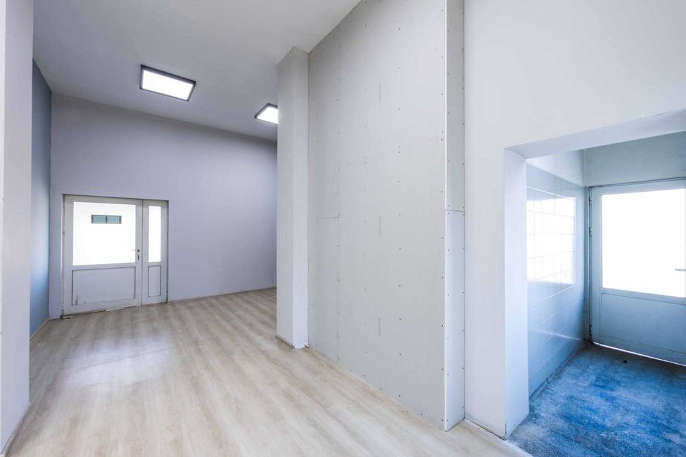 Продава се Магазин в Петрич - 498 кв.м за 541 €/кв.м - Снимка #3