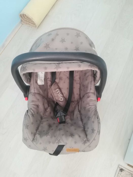 Бебешко столче за кола Chipolino Milo